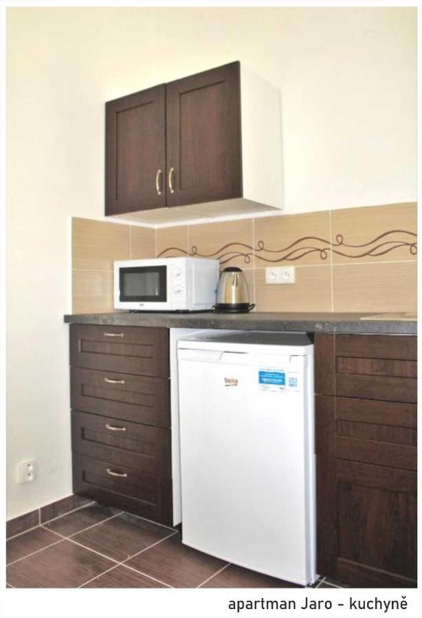 Apartman U Kostela Веселі-над-Моравоу Екстер'єр фото